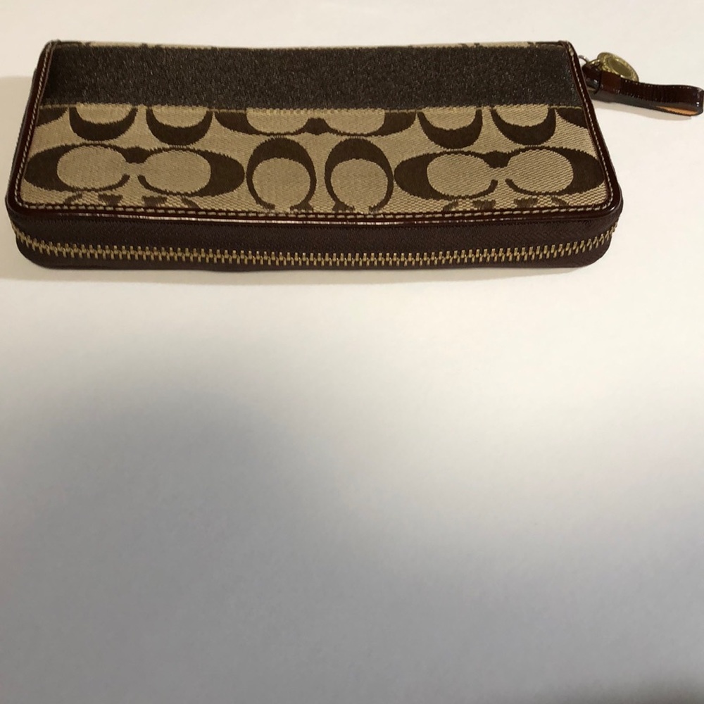 Coach wallet
